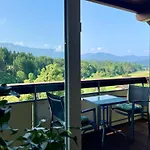 Moderne Oase Mit Panorama-blick Lägenhet Villach
