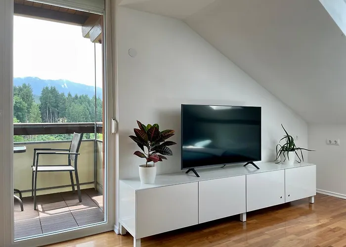 Moderne Oase Mit Panorama-blick Daire Villach